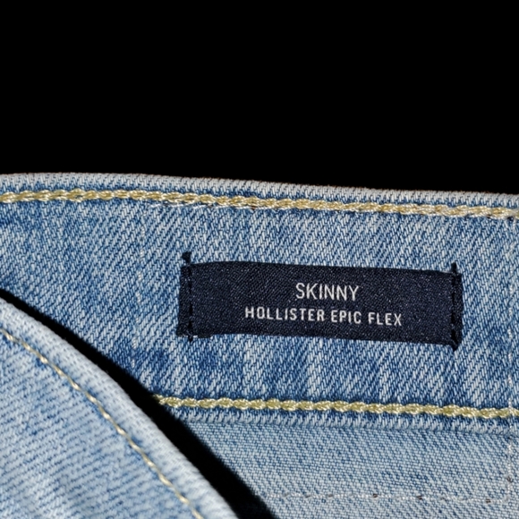 Hollister Destroyed Skinny Jeans Hollister Epic Flex Jeans Light Wash 26x30 EUC - Picture 8 of 9